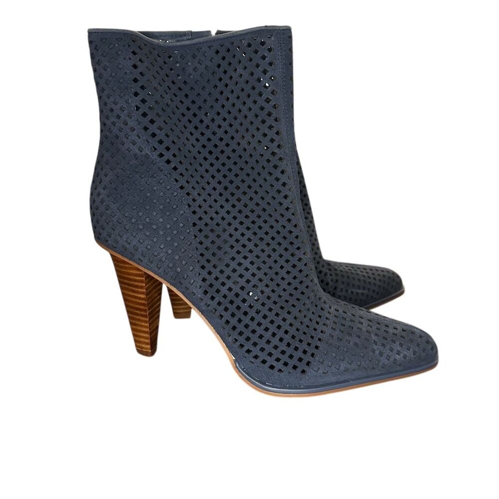Vince Camuto Women's Blue Perforated Ankle Booties Zip Closure in US 8.5 Size